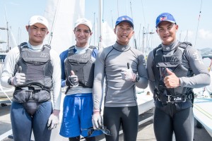フィリピン・セーリング協会から派遣された470級2チーム