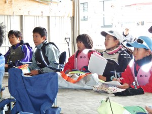 みんな真剣そのもの。コーチの話術のおかけです
