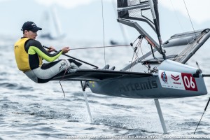 トップのポール･グディソン選手 YANMAR Moth World Championship 2016@JUNICHI HIRAI / BULKHEAD magazine JAPAN