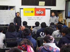 中村コーチ（左）の「シーマンシップについて」