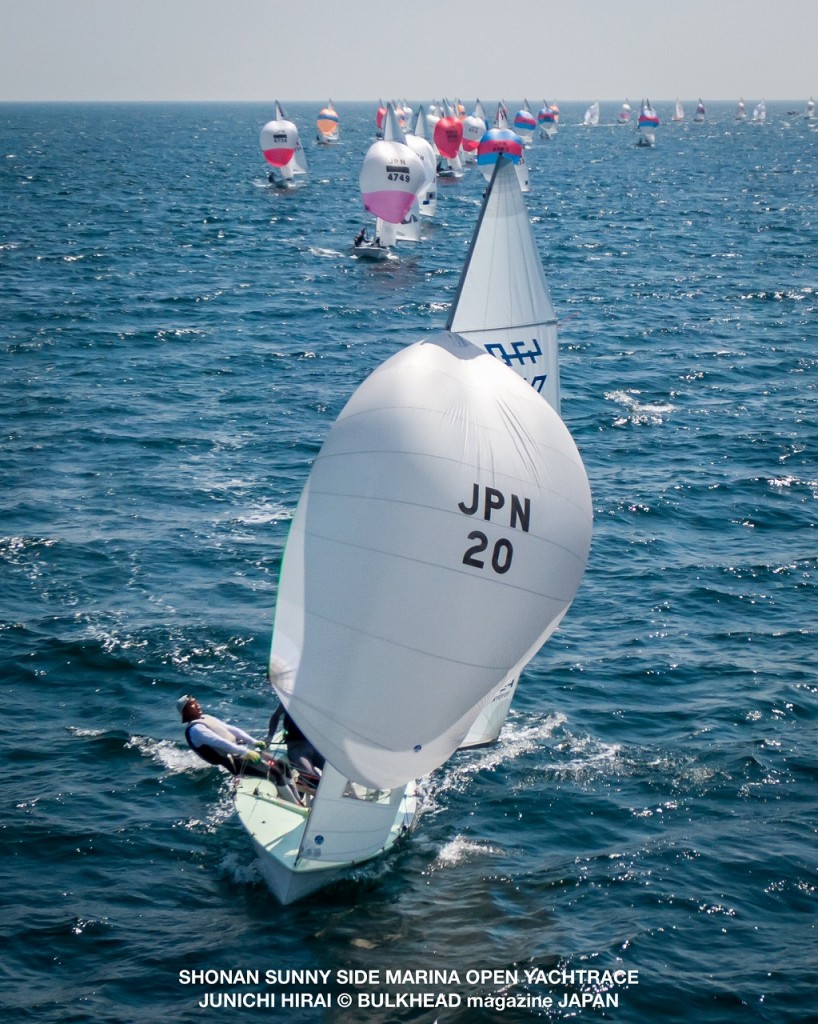 470 級でトップを走る東京 2020 五輪代表の岡田／ 外薗組(JPN20)