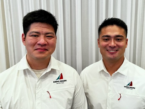 DMG MORIセーリングアカデミー1期生の三瓶笙暉古さん（左）と國米創さん（右）三瓶さんは昨年、大西洋を舞台とするシングルハンドのレースに数多く出場した